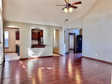 2624 SE 8th St, Moore, OK 73160 - photo 5