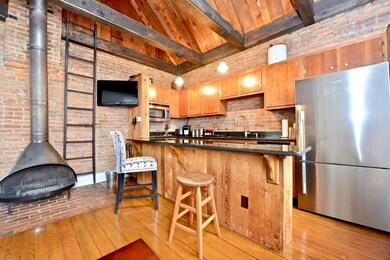 296 E Beck St unit 298, Columbus, OH 43206 - photo 4