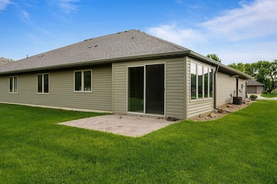 1501 28th St SW, Austin, MN 55912 - photo 6
