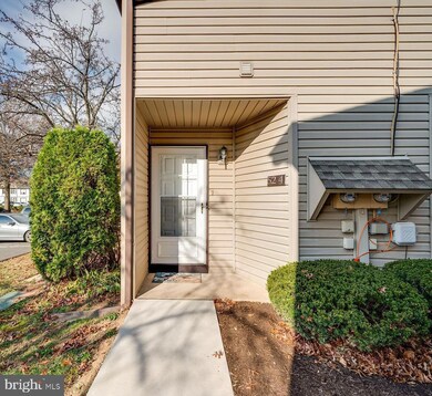 52 Holly Dr unit 4, Reading, PA 19606 - photo 3