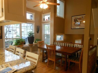 Eat-in Dining Room