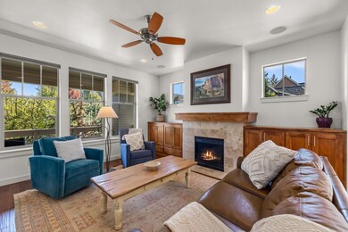 2494 NW Crossing - Mike Albright -13
