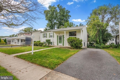 4717 Mercury Dr, Rockville, MD 20853 - photo 3