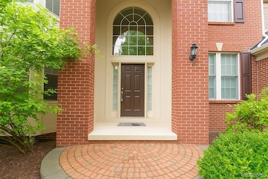 5401 Creekmonte Dr unit 75, Rochester, MI 48306 - photo 3