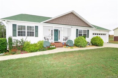 128 Windrow Ln, Statesville, NC 28625 - photo 2