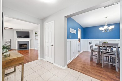 3818 Warwick Ln, Richardson, TX 75082 - photo 5