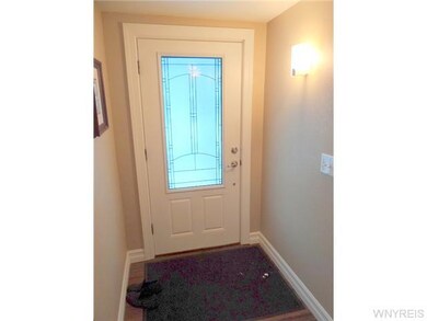 Foyer. Warm entrance foyer.