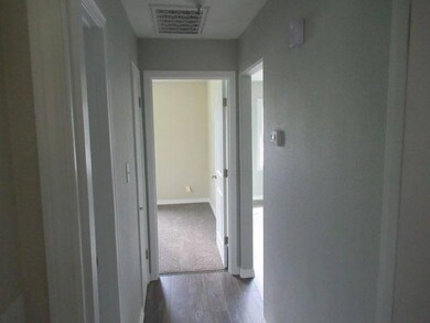 451 Division St, Klamath Falls, OR 97601 - photo 6