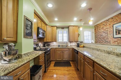 8 N Milton Ave, Baltimore, MD 21224 - photo 4