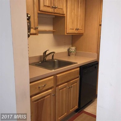 73 Dendron Ct, Parkville, MD 21234 - photo 2