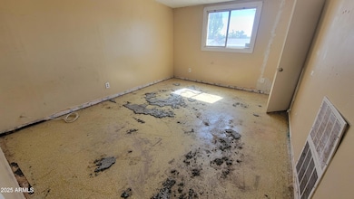 8118 W Osborn Rd, Phoenix, AZ 85033 - photo 7