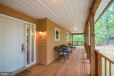 756 Wisteria Ln, Berkeley Springs, WV 25411 - photo 3