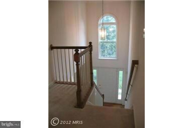 6389 Grateful Heart Gate, Columbia, MD 21044 - photo 2