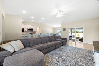 A great place for entertaining with a nice flow ou