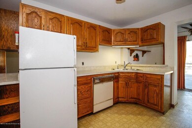 219 Lamb Kitchen 1