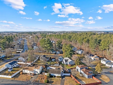 30 Burgess St, Nashua, NH 03064 - photo 3