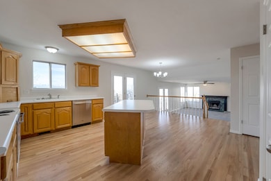 6958 Hollow Mill Dr, Salt Lake City, UT 84121 - photo 7