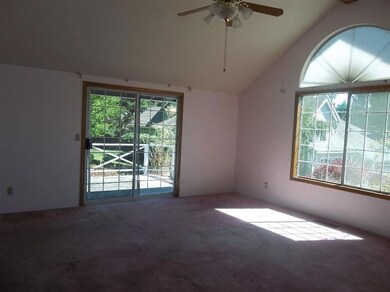 2402 Pinebrook Cir, Medford, OR 97504 - photo 6