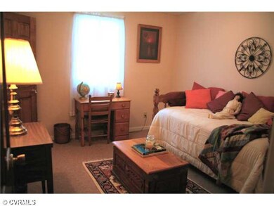 Bedroom - Walk-in cedar sided closet