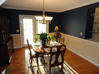 1702 S Cannon Blvd, Shelbyville, TN 37160 - photo 4