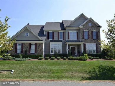 19618 Bellingham Ln, Leesburg, VA 20175 - photo 2