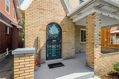 Welcome Guests at the Cottage style door.  Enterta
