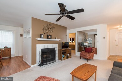 4401 Silverbrook Ln unit B204, Owings Mills, MD 21117 - photo 4