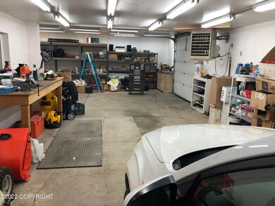 A Mechanic's Pit