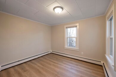 25 Wentworth St, Biddeford, ME 04005 - photo 4