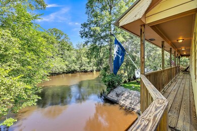 116 Inlet Dr