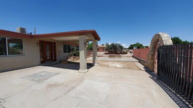 10457 Tomwood Ave, El Paso, TX 79925 - photo 4