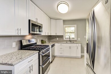 2117 Chapman Rd, Hyattsville, MD 20783 - photo 6