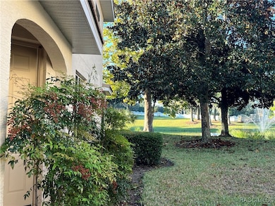 1674 W Spring Meadow Loop, Lecanto, FL 34461 - photo 2