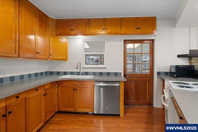 1510 Walnut St SW, Albany, OR 97321 - photo 7