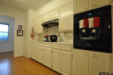 4600 4600 Newcastle Dr, Tyler, TX 75703 - photo 3