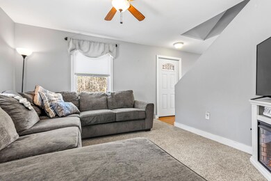 6 Moore St, Kittery, ME 03904 - photo 3