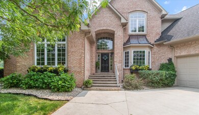 12377 Bittern Cir, Fishers, IN 46037 - photo 2