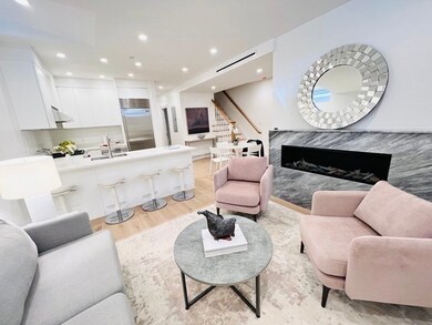 112 Myrtle St unit g, Boston, MA 02114 - photo 2