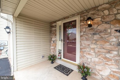 106 Sunnyside Ln, Perkasie, PA 18944 - photo 2