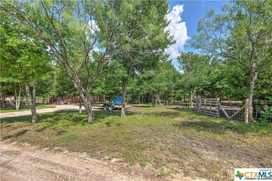 202 Remington Cir, Moody, TX 76557 - photo 5