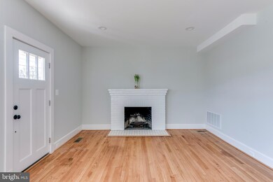 824 Chesapeake Ave, Annapolis, MD 21403 - photo 2