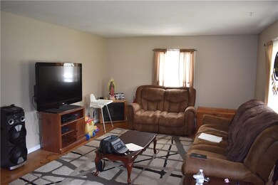 2322 Timbercrest Dr, Columbus, IN 47203 - photo 2