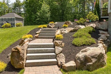 128 Ridgecrest Dr, Greenland, NH 03840 - photo 2