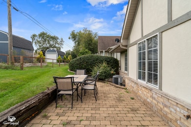 1676 Willow Circle Dr unit A, Crest Hill, IL 60403 - photo 3