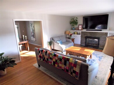 1 Toll Ln, Albany, NY 12203 - photo 6