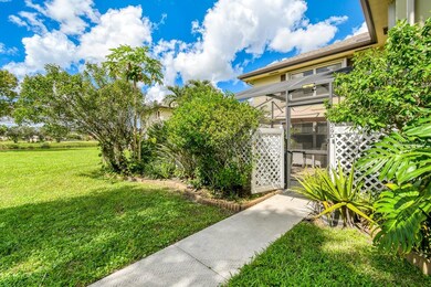 29 Clinton Ct unit D, Royal Palm Beach, FL 33411 - photo 2