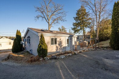 136 Chases Grove Rd, Derry, NH 03038 - photo 2