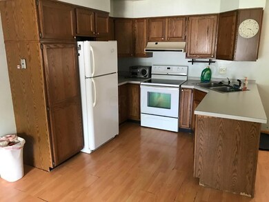 Mistletoe Kitchen 2