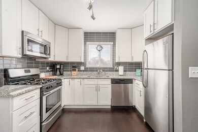 1921 Tawny Ct, Joliet, IL 60435 - photo 3