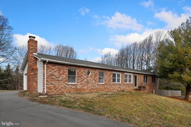 2920 Greenhill Ct, Ijamsville, MD 21754 - photo 2